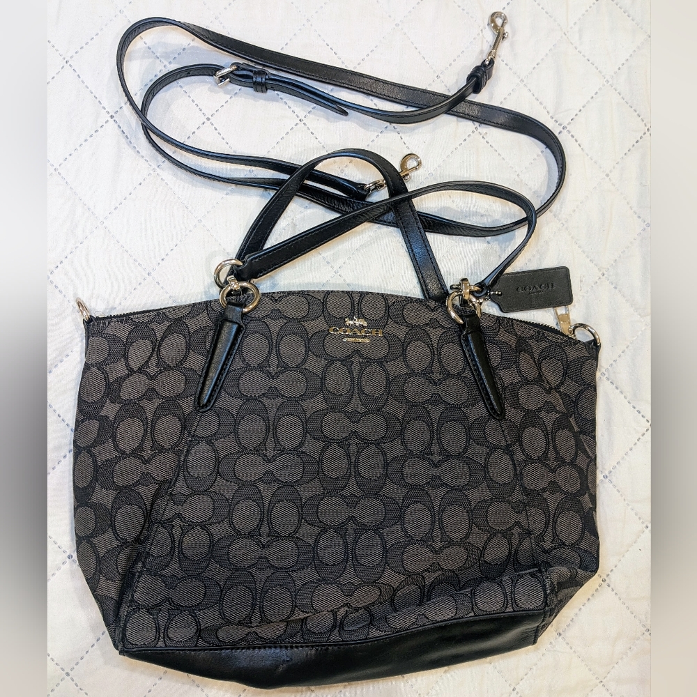 Coach crossbody bag